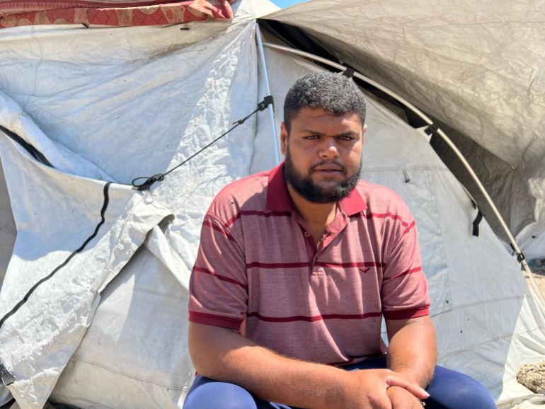 -يرى محمد نصير أن الجوع أصبح مقرونا بالخوف بعد إعلان التهديدات الإسرائيلية الأخيرة