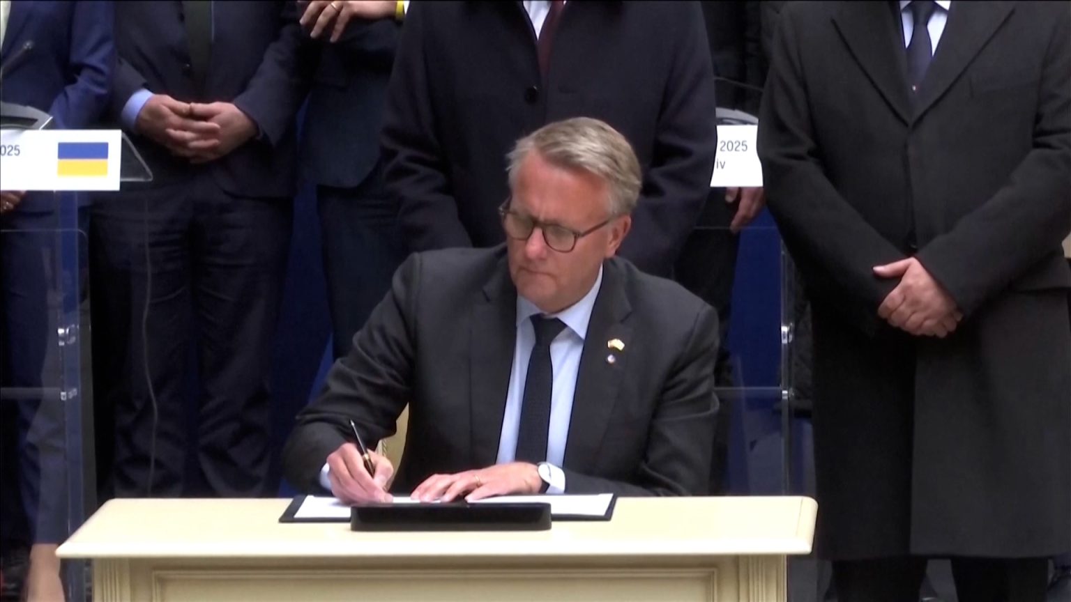 بيان أوكراني أوروبي لتشكيل محكمة خاصة بجرائم الحرب