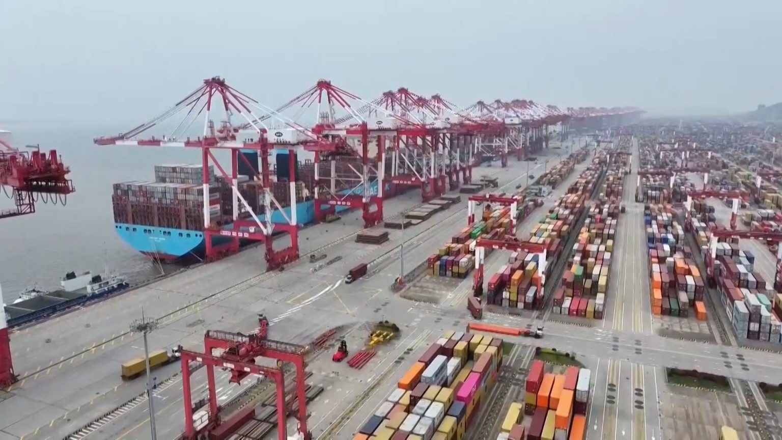 فرض رسوم على السفن المرتبطة بالصين لدى رسوها بالولايات المتحدة