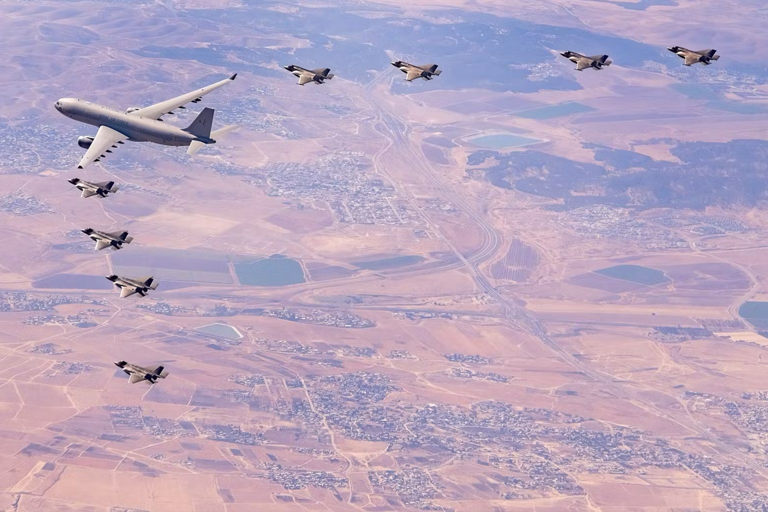 وثيقة تكشف تواطؤًا بريطانيًا في حرب غزة ومطالبات باستقالة وزراء