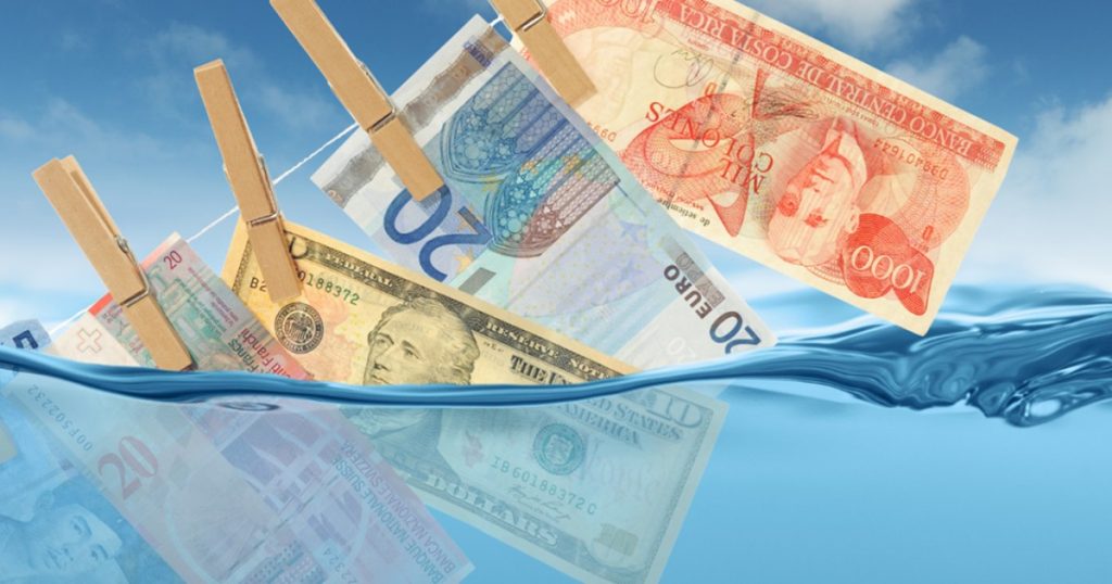 مسؤول مغربي يدعو لتتبع الأموال غير المشروعة وتجميدها