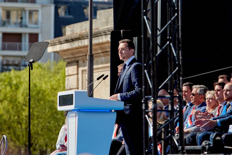 لكسبريس: تقارب إسرائيل وأقصى اليمين الفرنسي تحالف تكتيكي أم شراكة أيديولوجية؟