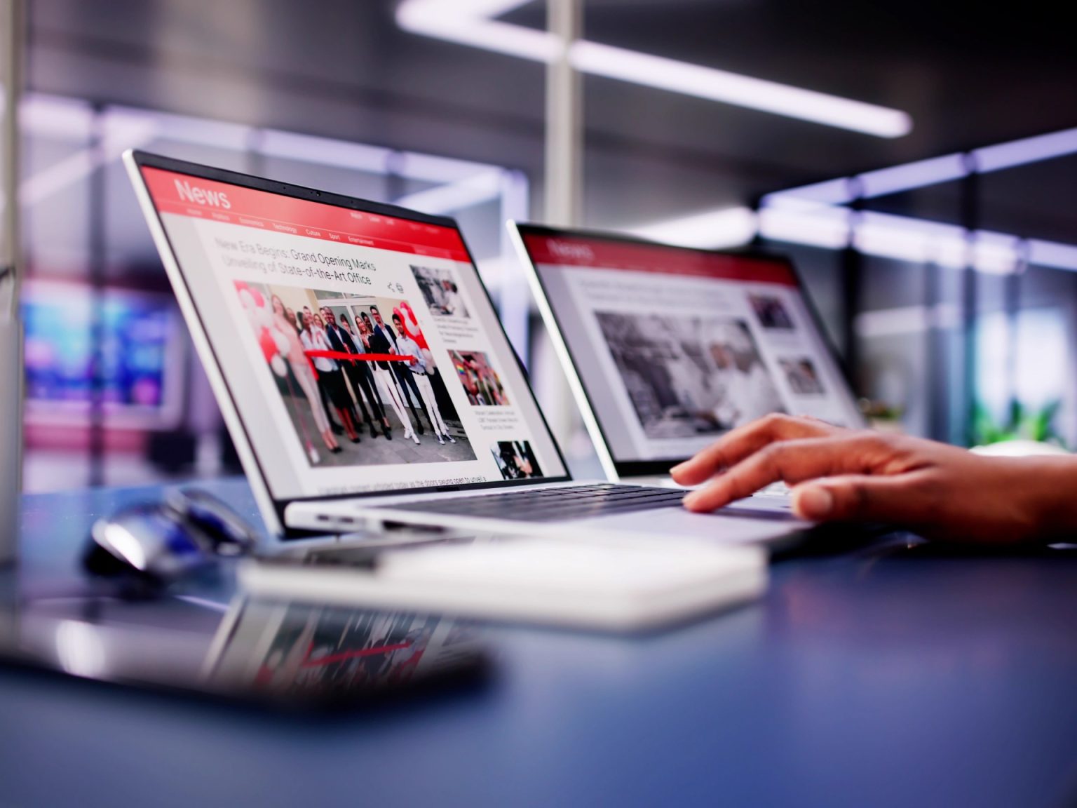 كيف ننتج ملخصات الأخبار باستخدام الذكاء الاصطناعي؟