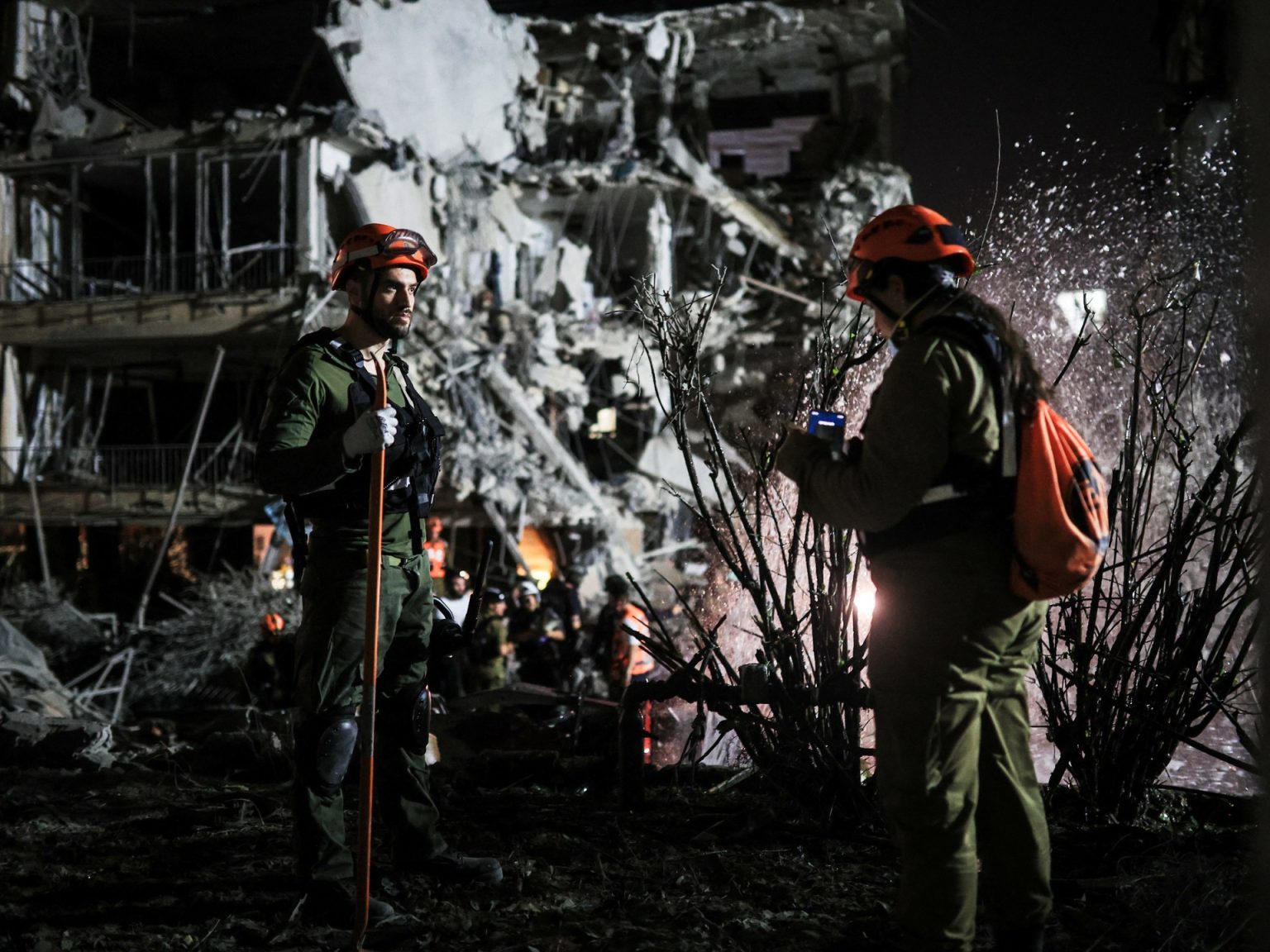 اليوم حرب وغدا خوف.. ما الذي يعنيه أن تُقصف تل أبيب؟