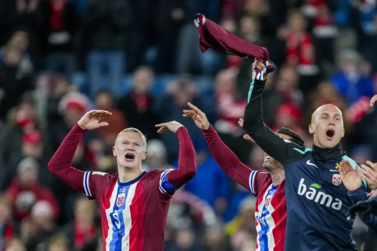 النرويج تهزم إستونيا برباعية وتضع قدماً في «مونديال 2026»