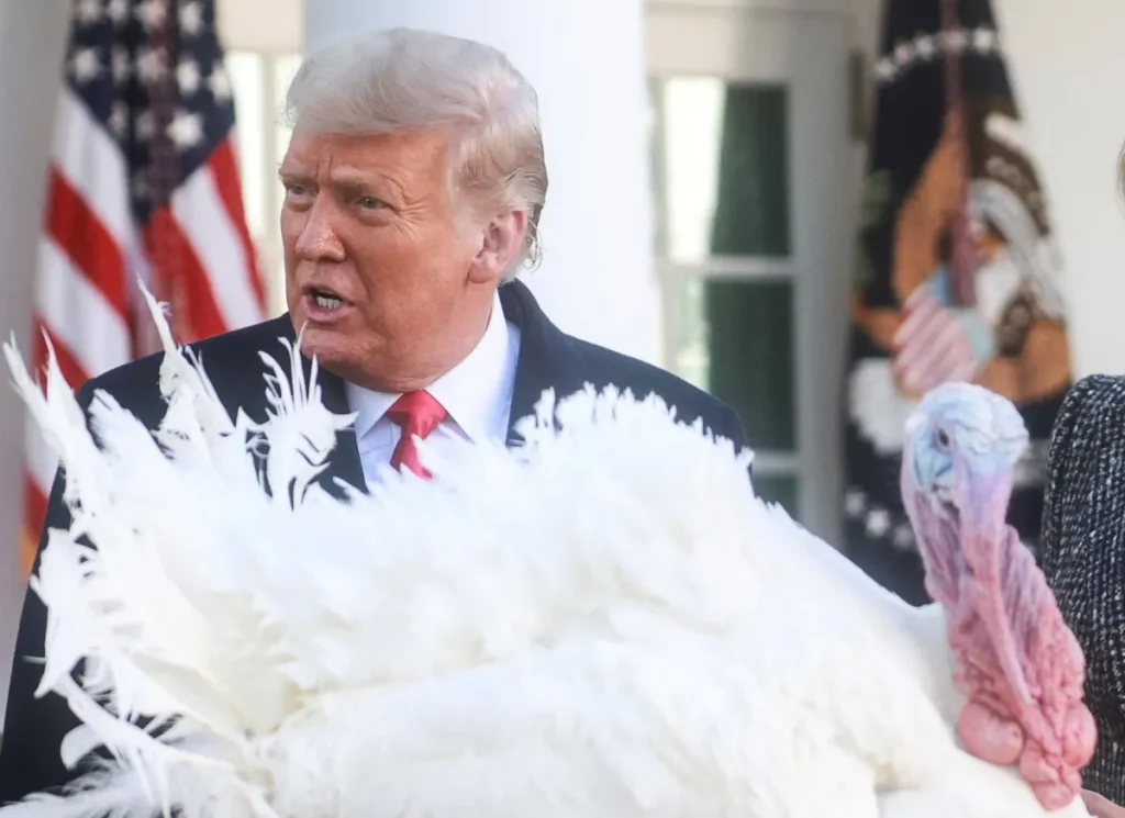 بين الصفح عن الديك الرومي والموائد العامرة… هكذا يُمضي رؤساء أميركا عيد الشكر