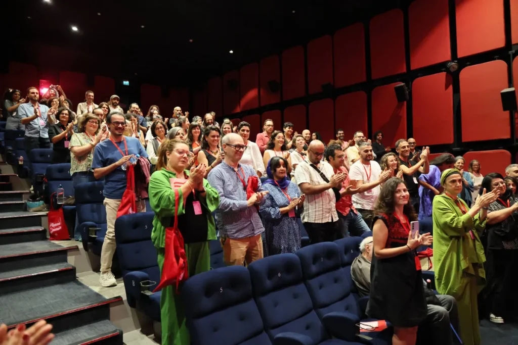 «المورد الثقافي» تتساءل عن التمويل الغربي للثقافة العربية