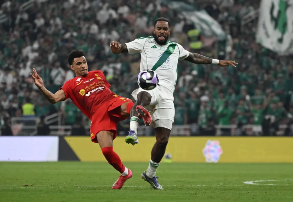 القادسية يحتج رسمياً على «قائمتَي الأهلي»