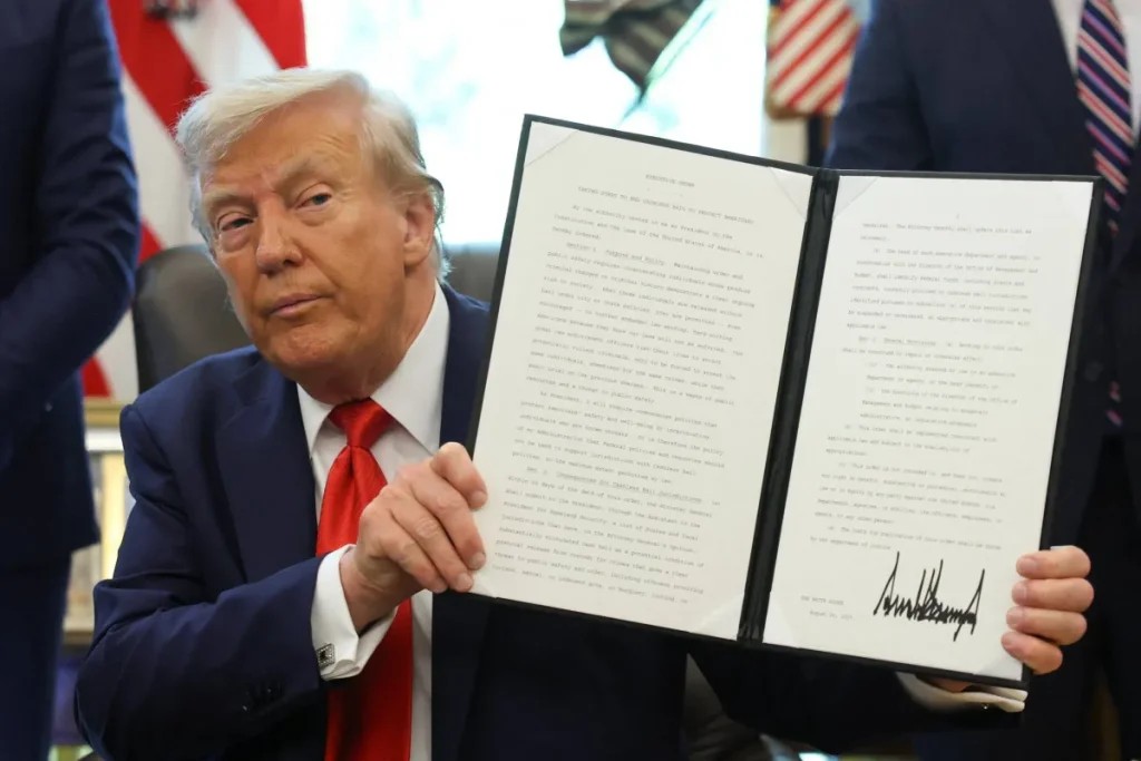 ترمب يطلق «جينيسيس ميشن» لتسريع الأبحاث العلمية القائمة على الذكاء الاصطناعي