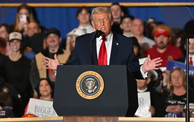 ترمب «غير متأكد» من أن برنامجه الاقتصادي سيفيد الجمهوريين انتخابات التجديد النصفي