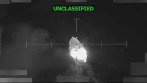 مقتل شخصين بضربة أميركية لقارب يشتبه في تهريبه المخدرات