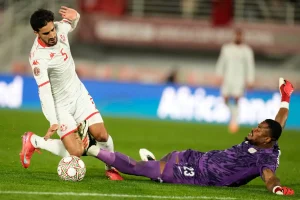 الإصابة تبعد بن رمضان عن تونس