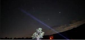 سماء يناير تجمع القمر العملاق وأول زخّة شهب للعام الجديد