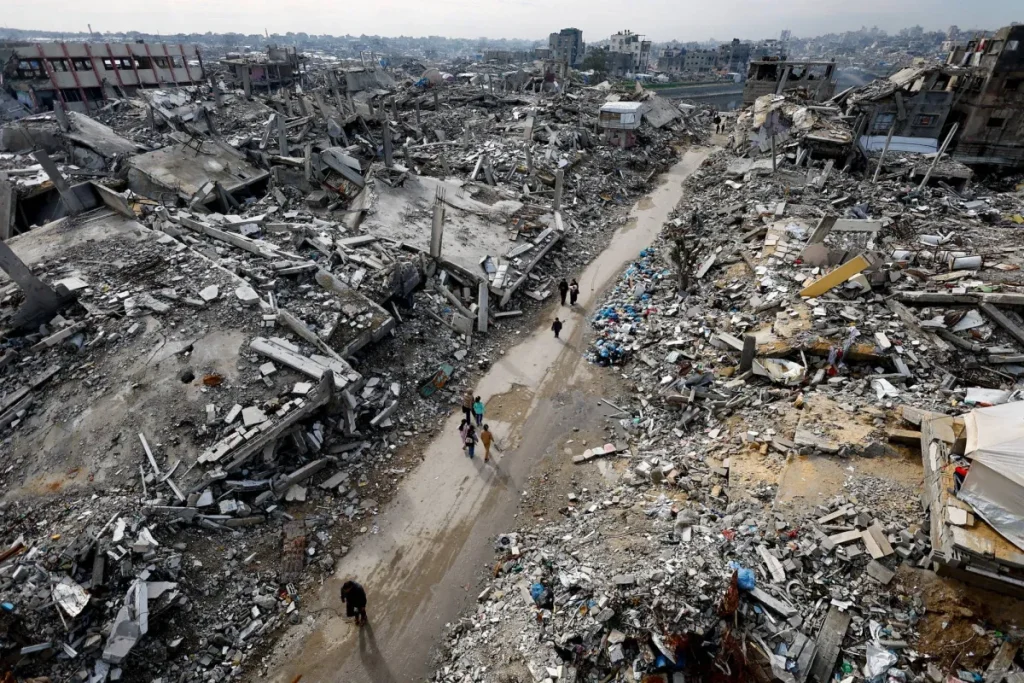 إسرائيل تعلن استهداف قيادي بارز في «حماس» بغزة