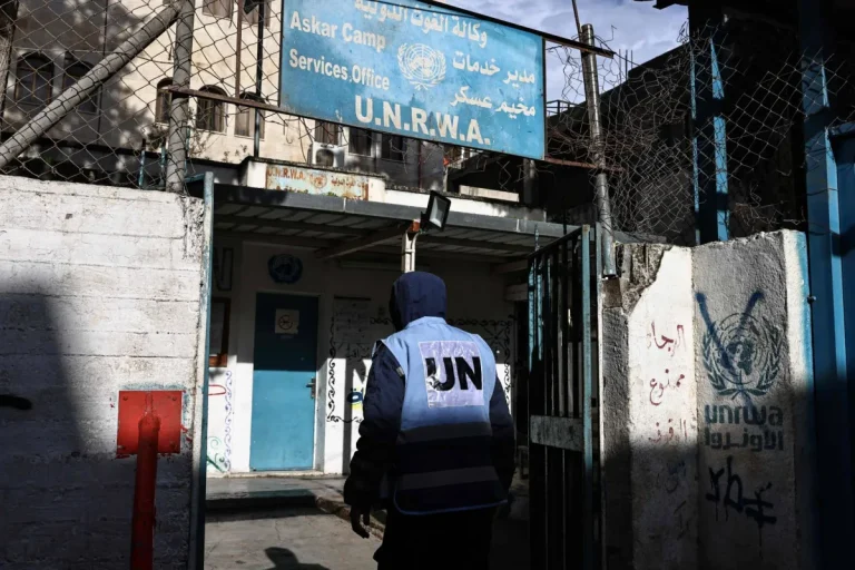 الأمم المتحدة تندد بقانون إسرائيلي يمنع الكهرباء والمياه عن منشآت «الأونروا»