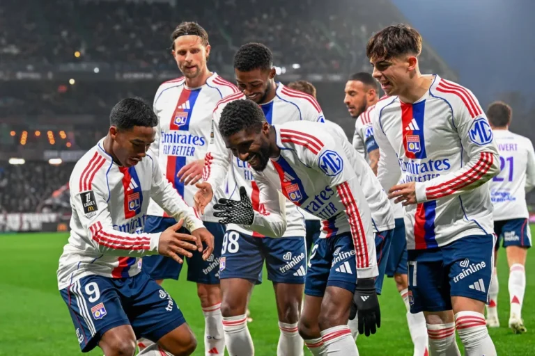 الدوري الفرنسي: ليون يكتسح ميتز بخماسية