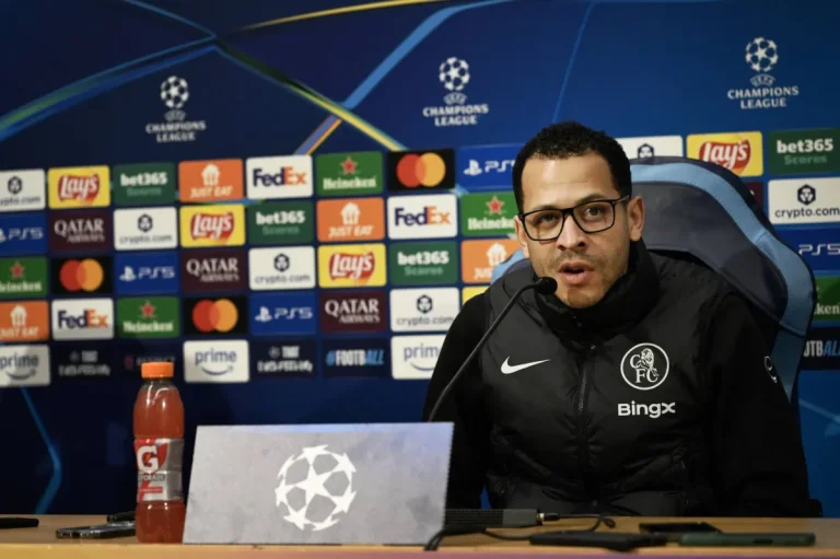 روزنير مدرب تشيلسي يؤكد جاهزية بالمر لمواجهة نابولي