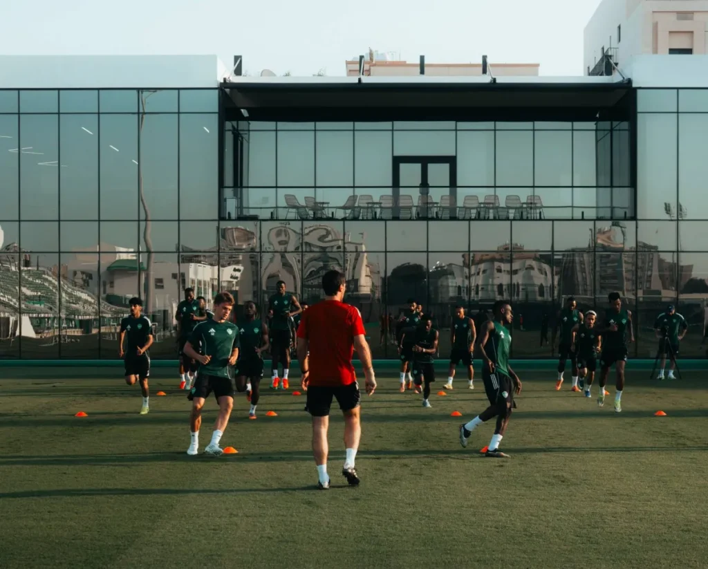 دوري النخبة الآسيوي: مبارزة خماسية في الجولة الأخيرة على ثلاث بطاقات