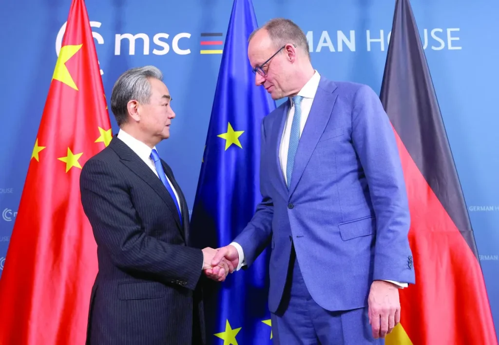 بكين تعرب عن أملها بالارتقاء بالعلاقات مع ألمانيا إلى «مستوى جديد»