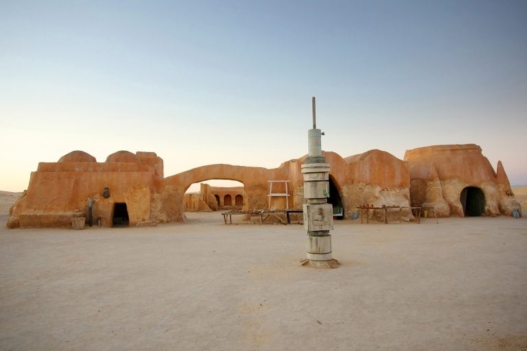 تونس.. من هنا انطلقت “حرب النجوم”