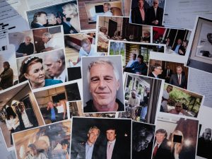 متاهة الثلاثة ملايين وثيقة.. تفكيك شبكة إبستين