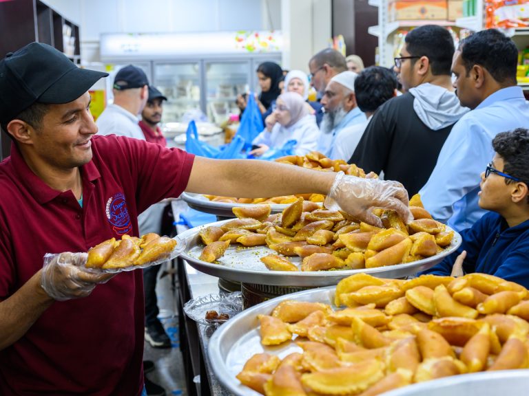 القطايف والسمبوسك.. ما لا تعرفه عن أشهر أطباق رمضان؟