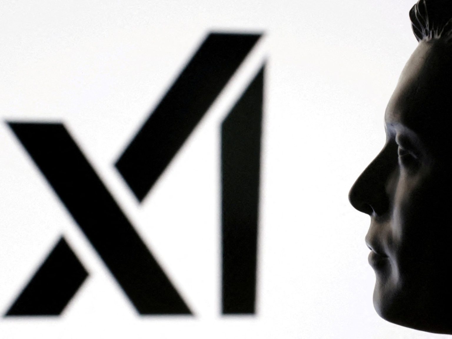 “هيوماين” السعودية تضخ 3 مليارات دولار في “إكس إيه آي” للذكاء الاصطناعي