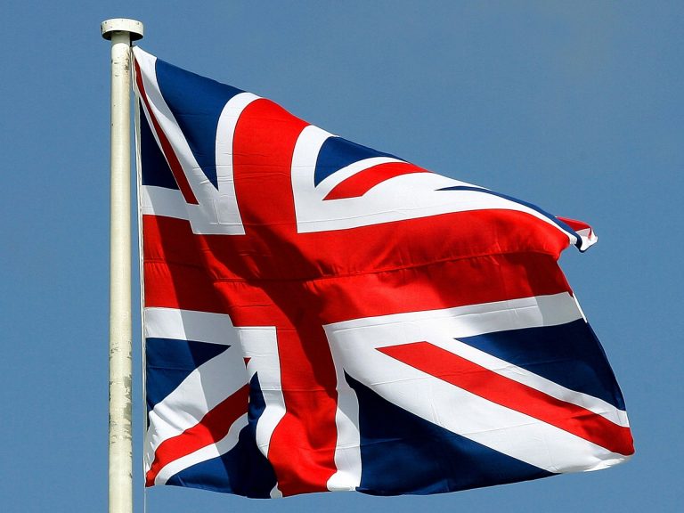 البطالة في بريطانيا عند أعلى مستوى في 5 سنوات